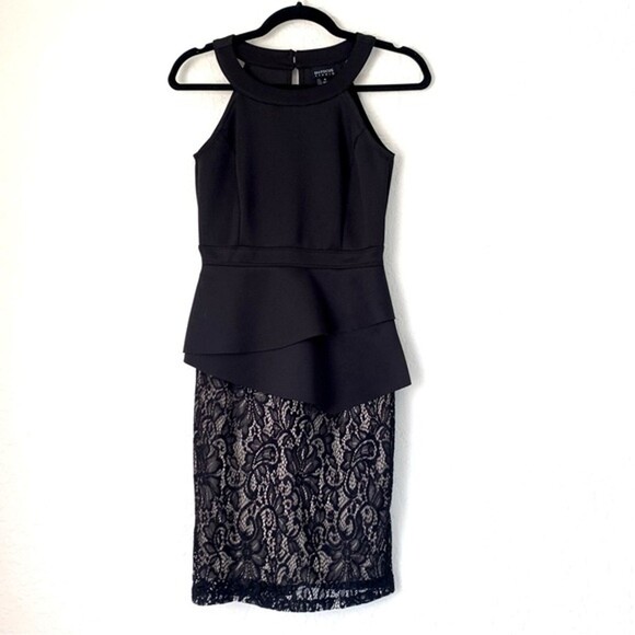 Floral Lace High Neck Peplum Dress Womens 4  Black Nude Dark Romantic Whimsygoth - Picture 1 of 6